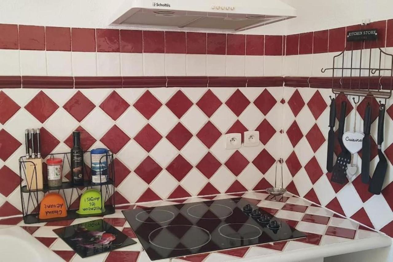Duplex De Charme Avec Terrasse Au Coeur Du Village Lorgues Zewnętrze zdjęcie