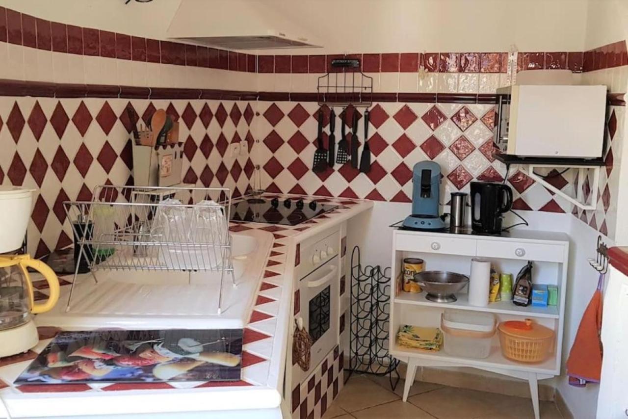 Duplex De Charme Avec Terrasse Au Coeur Du Village Lorgues Zewnętrze zdjęcie