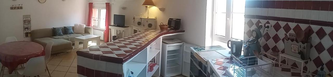 Duplex De Charme Avec Terrasse Au Coeur Du Village Lorgues Zewnętrze zdjęcie