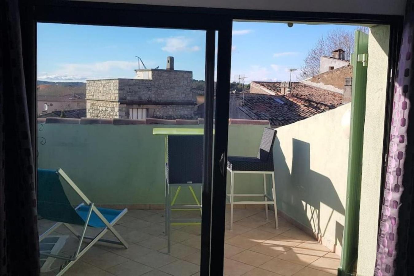 Duplex De Charme Avec Terrasse Au Coeur Du Village Lorgues Zewnętrze zdjęcie